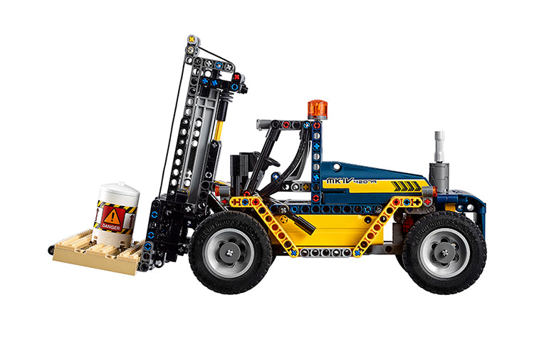 Конструктор LEGO Technic "Сверхмощный вилочный погрузчик" (42079) - Boxette Shop